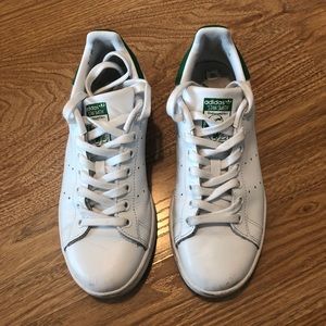 Size 8 adidas Stan smith, green